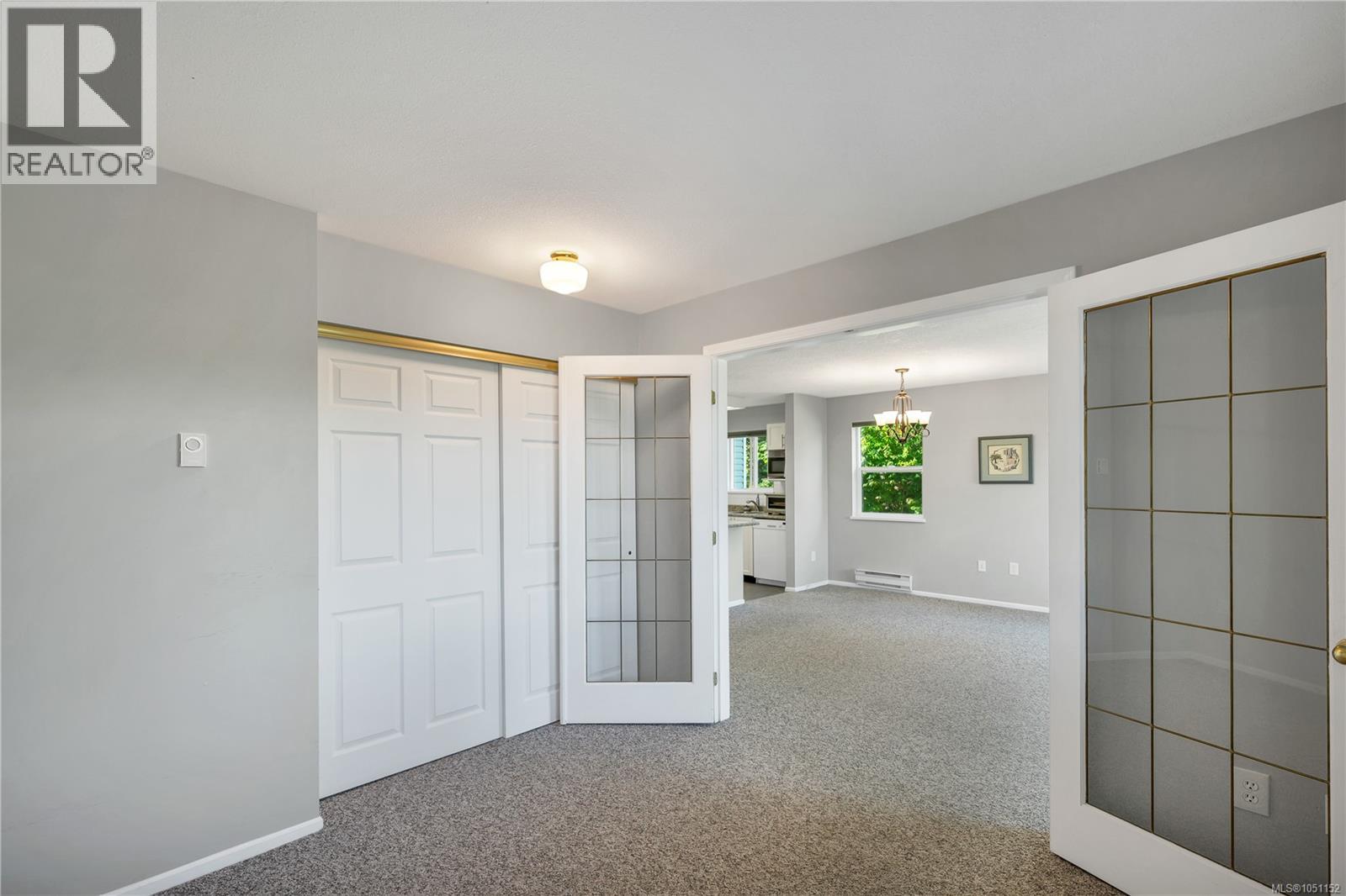 #105 155 Erickson Rd - 14