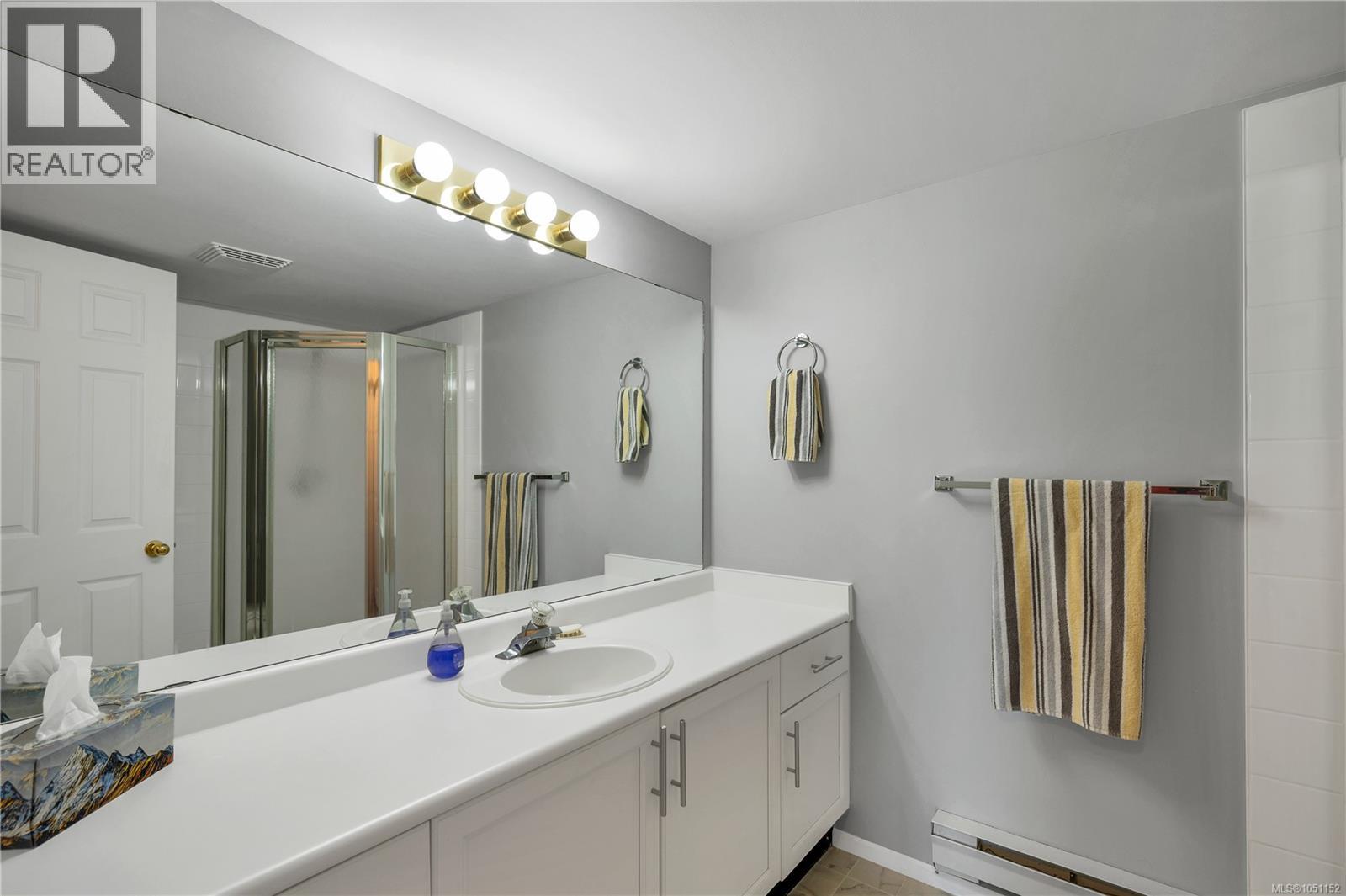 #105 155 Erickson Rd - 21