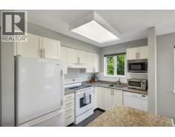 Kitchen - 105 155 Erickson Rd, Campbell River, BC V9W1S6 Photo 7