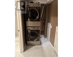 Basement - 341 La Rocca Avenue, Vaughan, ON L4H3L2 Photo 10