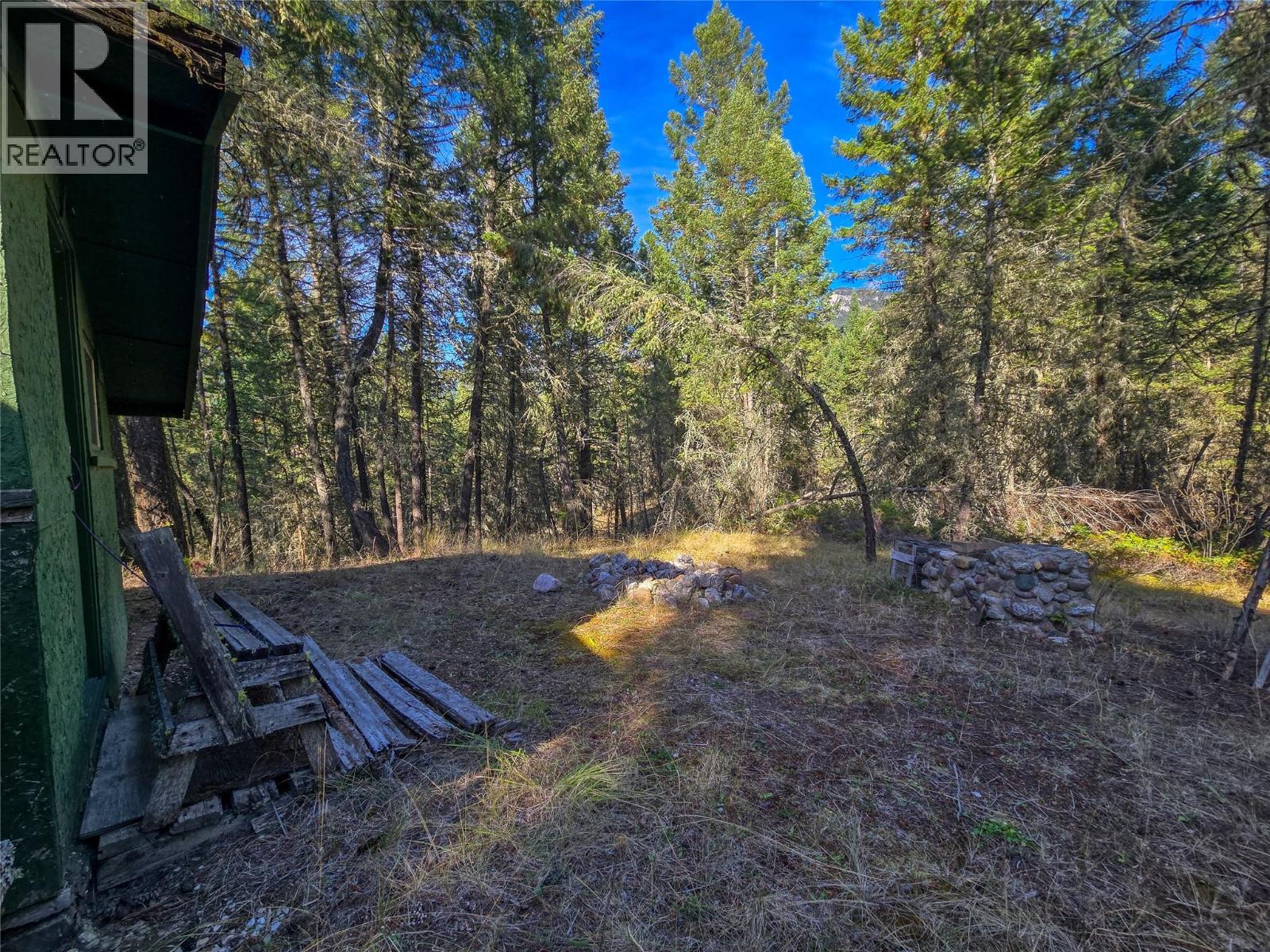 3590 Kootenay No. 3 Road - 23