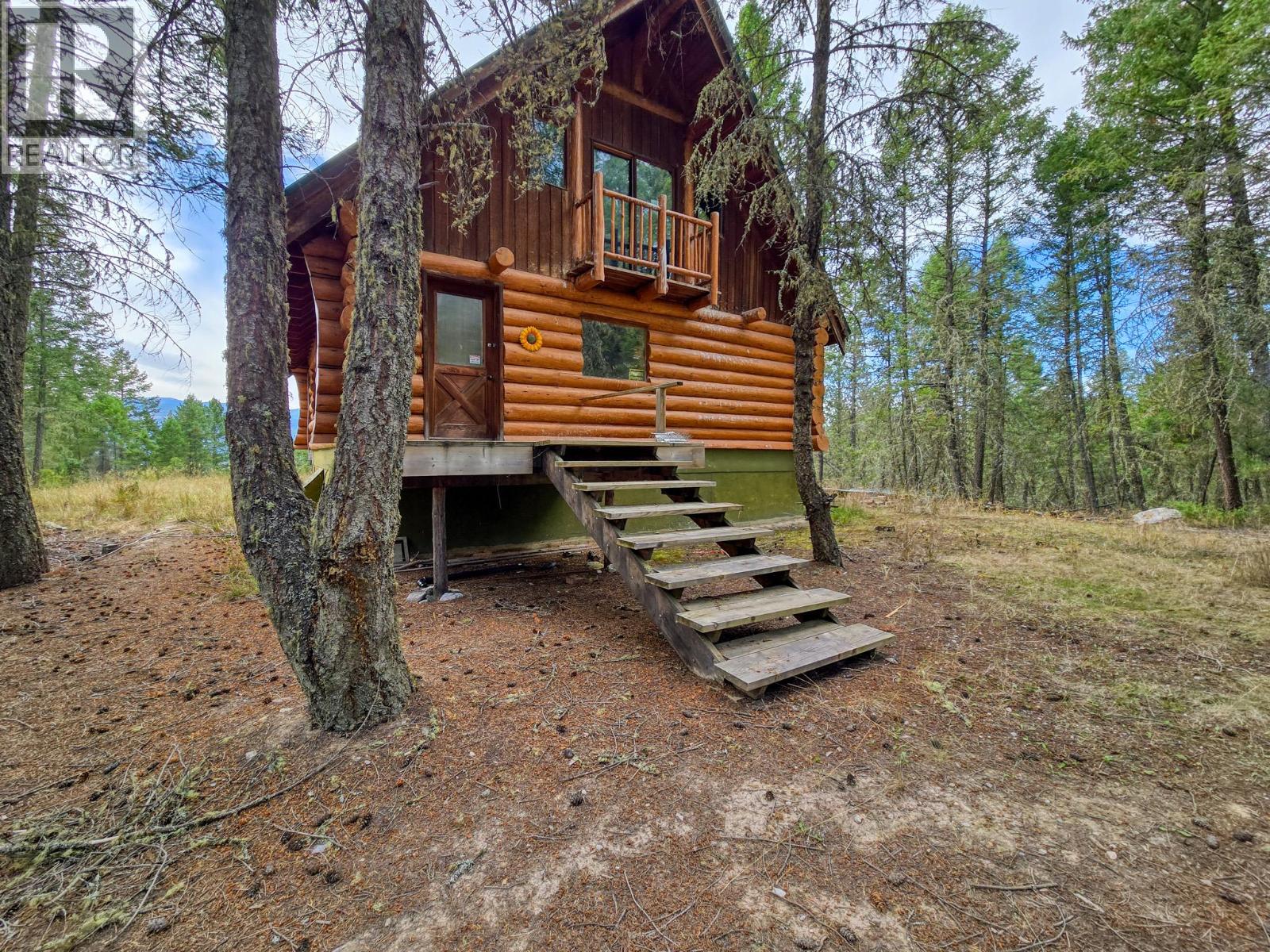 3590 Kootenay No. 3 Road - Image 32