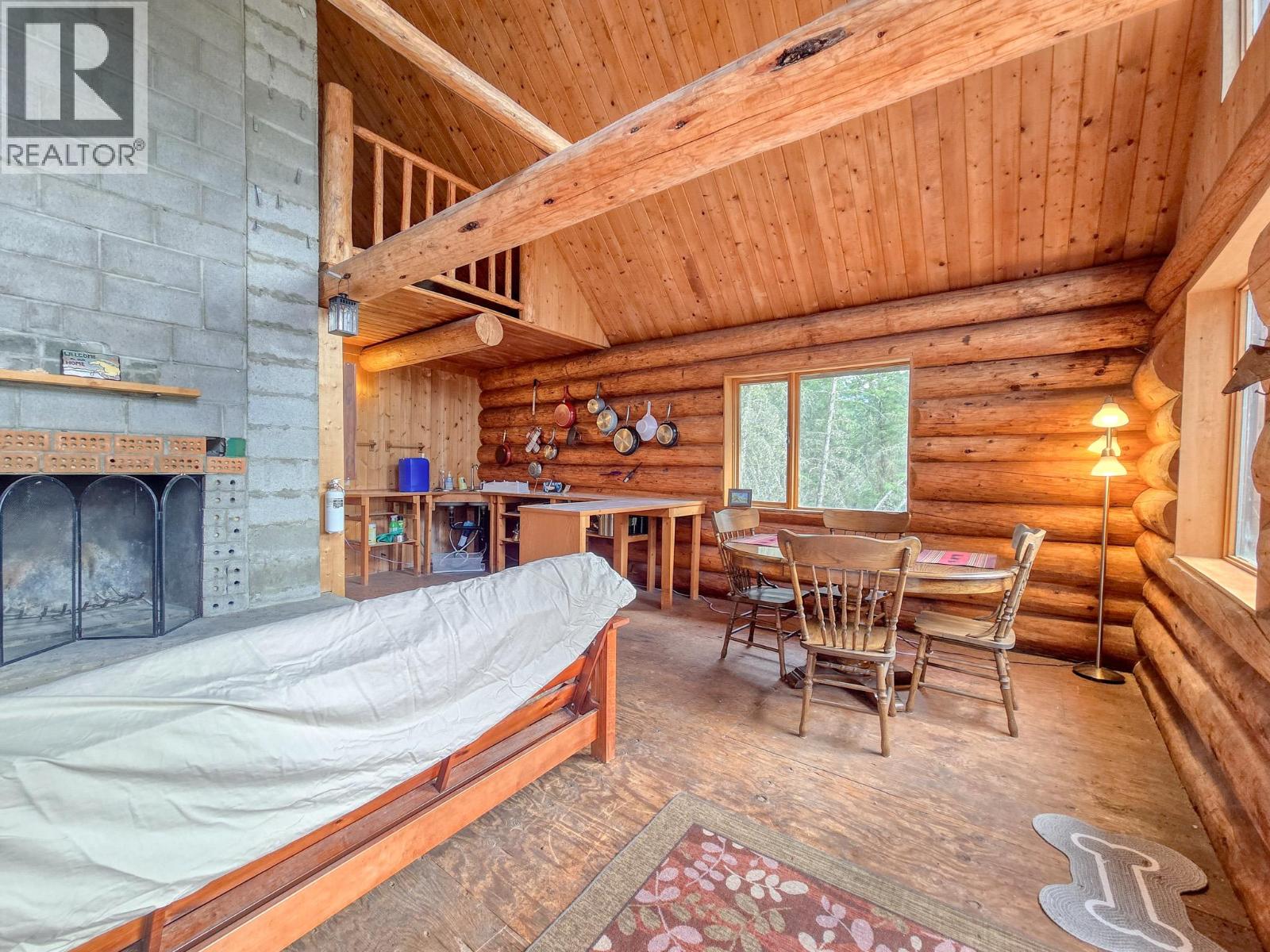3590 Kootenay No. 3 Road - 37