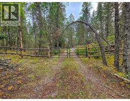 3590 Kootenay No. 3 Road, Windermere, BC V0B1L1 Photo 16