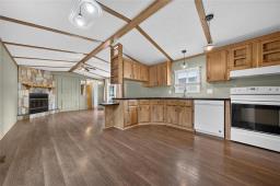 25 Shay Crescent, Winnipeg, MB R2N1A7 Photo 11
