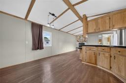 25 Shay Crescent, Winnipeg, MB R2N1A7 Photo 12