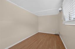 25 Shay Crescent, Winnipeg, MB R2N1A7 Photo 25
