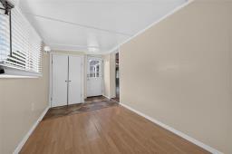25 Shay Crescent, Winnipeg, MB R2N1A7 Photo 27