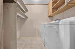 25 Shay Crescent, Winnipeg, MB R2N1A7 Photo 30