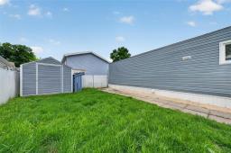 25 Shay Crescent, Winnipeg, MB R2N1A7 Photo 38