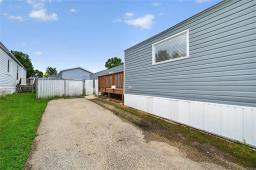 25 Shay Crescent, Winnipeg, MB R2N1A7 Photo 39