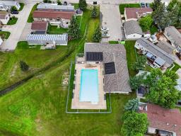25 Shay Crescent, Winnipeg, MB R2N1A7 Photo 40