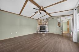 25 Shay Crescent, Winnipeg, MB R2N1A7 Photo 6