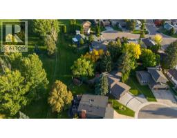 17 Lupine Court SE, Medicine Hat — photo 5