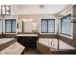 29 Drake Landing Loop, Okotoks, AB T1S1H0 Photo 28