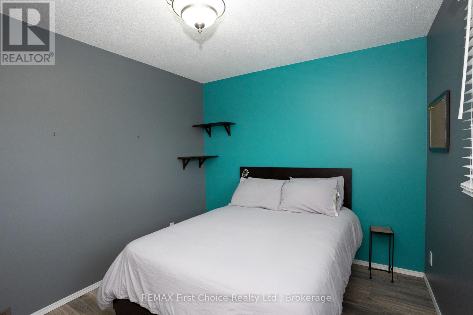 177 FLAMINGO DRIVE - Image 21