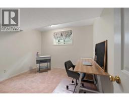 13 Somerset Gate Sw, Calgary, AB T2Y3G9 Photo 29