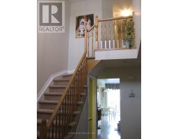 1645 Jobin Crescent, Ottawa, ON K1J1C4 Photo 11