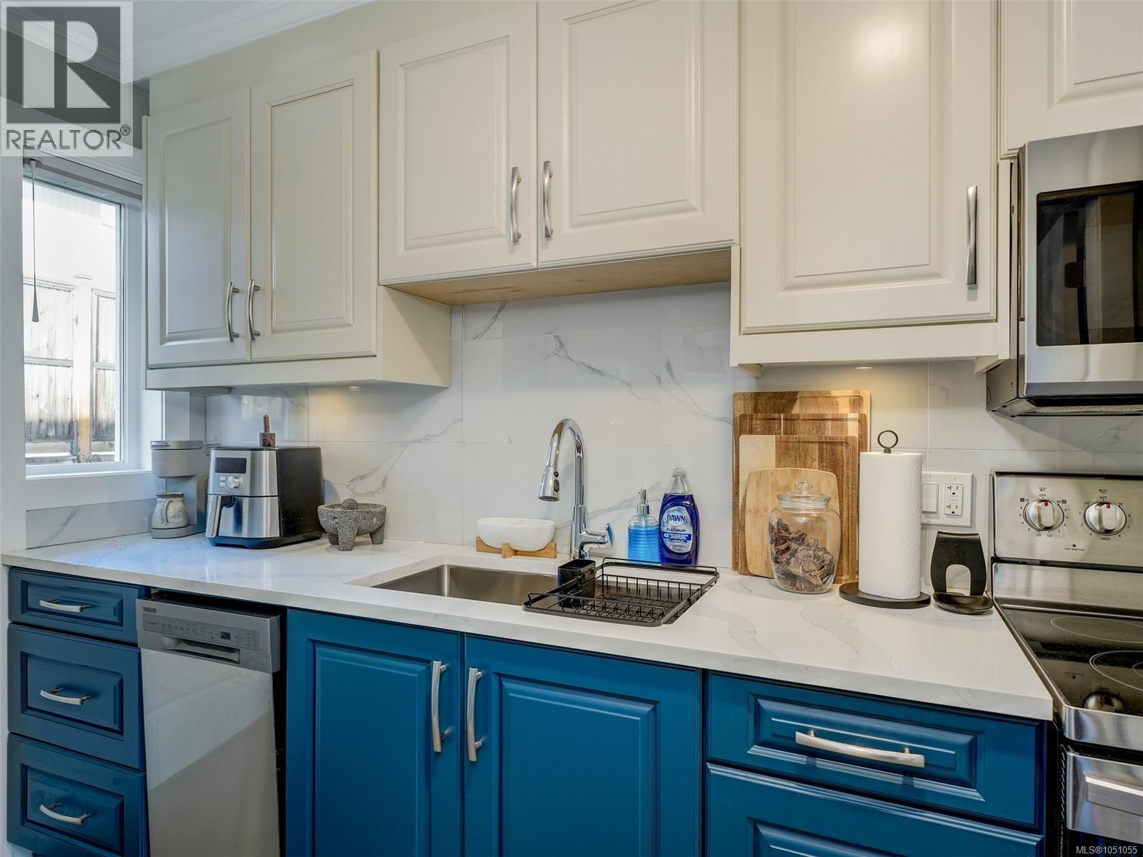 #105 3248 Sherman Rd - Image 9