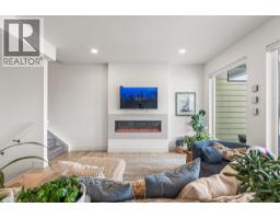 5pc Ensuite bath - 1000 Mt Robson Place Unit# 29, Vernon, BC V1B4G2 Photo 8