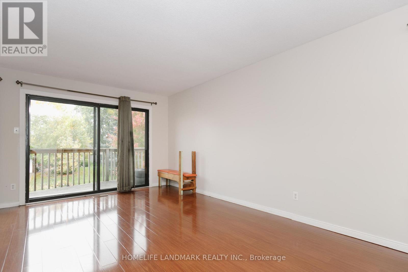 22 BLENHEIM DRIVE, Brampton (Heart Lake East) — photo 5