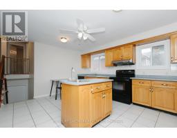 22 Blenheim Drive, Brampton, ON L6Z1H9 Photo 10