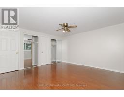 22 Blenheim Drive, Brampton, ON L6Z1H9 Photo 12