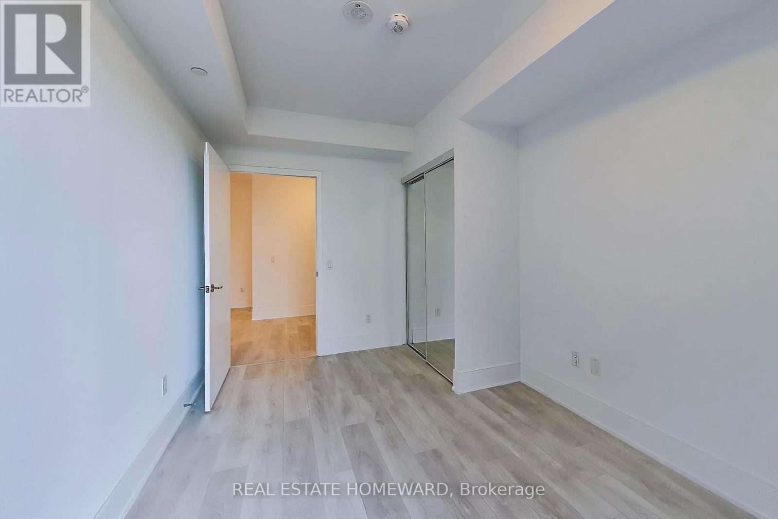 304 - 2450 BLOOR STREET W, Toronto (High Park-Swansea) — photo 12