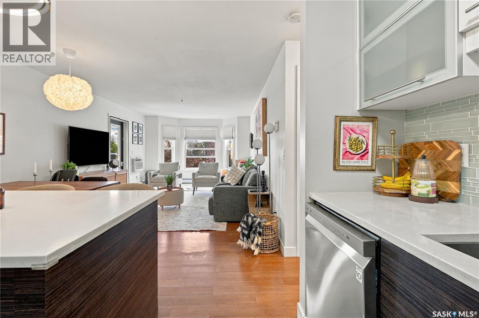 #213b 415 Hunter ROAD - 8