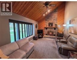 Laundry room - 228 Railway Avenue, Wawota, SK S0G5A0 Photo 13