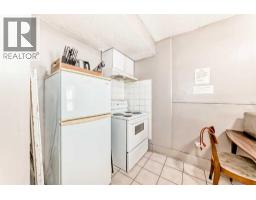 Bedroom - 1227 13 Avenue Sw, Calgary, AB T3C0T2 Photo 8