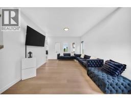 5pc Bathroom - 105 Homestead Crescent Ne, Calgary, AB T3J2K8 Photo 10