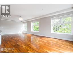301 1477 W 15th Avenue, Vancouver, BC V6H1S4 Photo 8