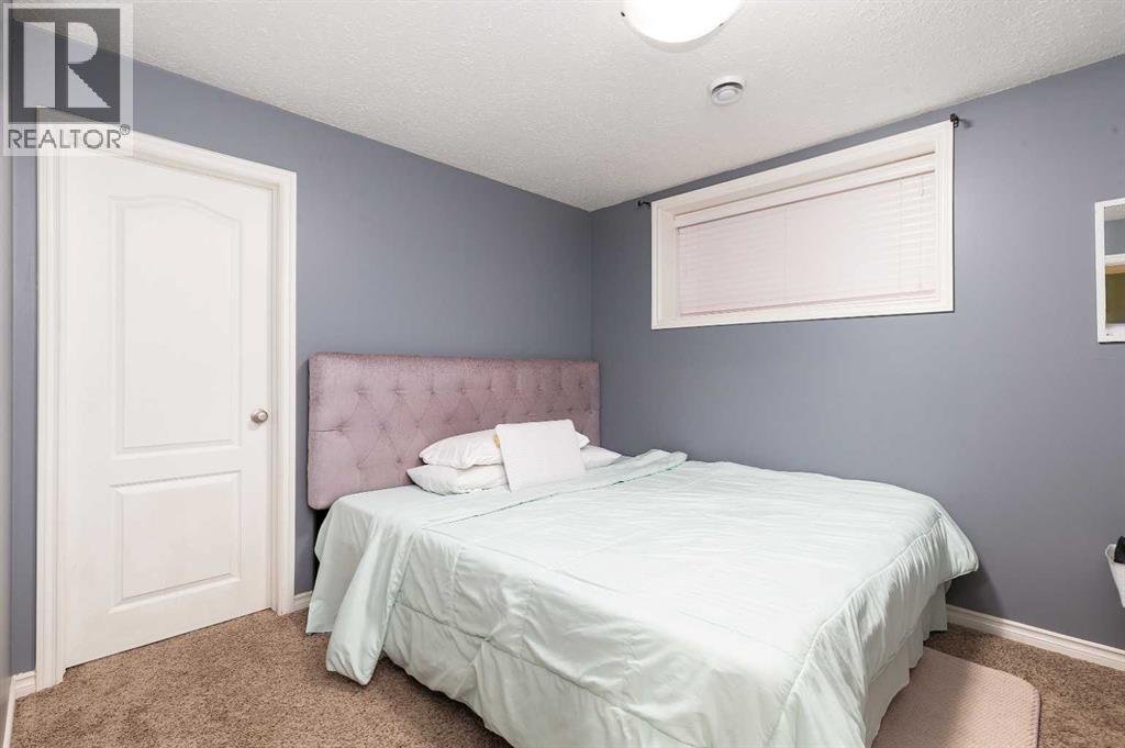 350 Sunburst Way W - Image 22