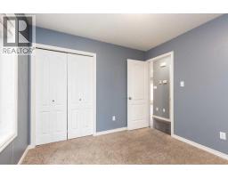350 Sunburst Way W, Lethbridge, AB T1K3J9 Photo 12