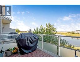 4pc Bathroom - 554 Redstone View Ne, Calgary, AB T3N0M9 Photo 8