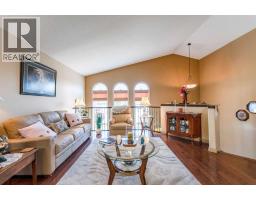 414 Gateway Crescent S - photo 14