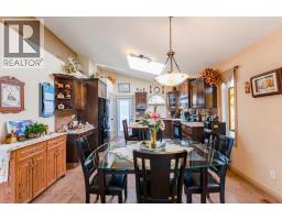 414 Gateway Crescent S - photo 8