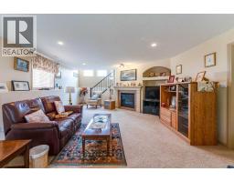 414 Gateway Crescent S - photo 27