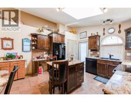 414 Gateway Crescent S - photo 10