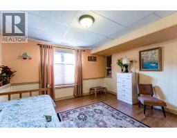 414 Gateway Crescent S - photo 31