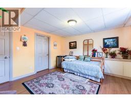 414 Gateway Crescent S - photo 33