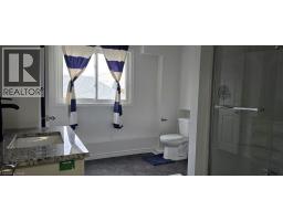284 Brucedale Avenue E, Hamilton, ON L9A1P9 Photo 10