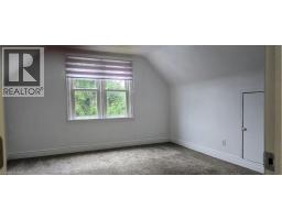 284 Brucedale Avenue E, Hamilton, ON L9A1P9 Photo 9