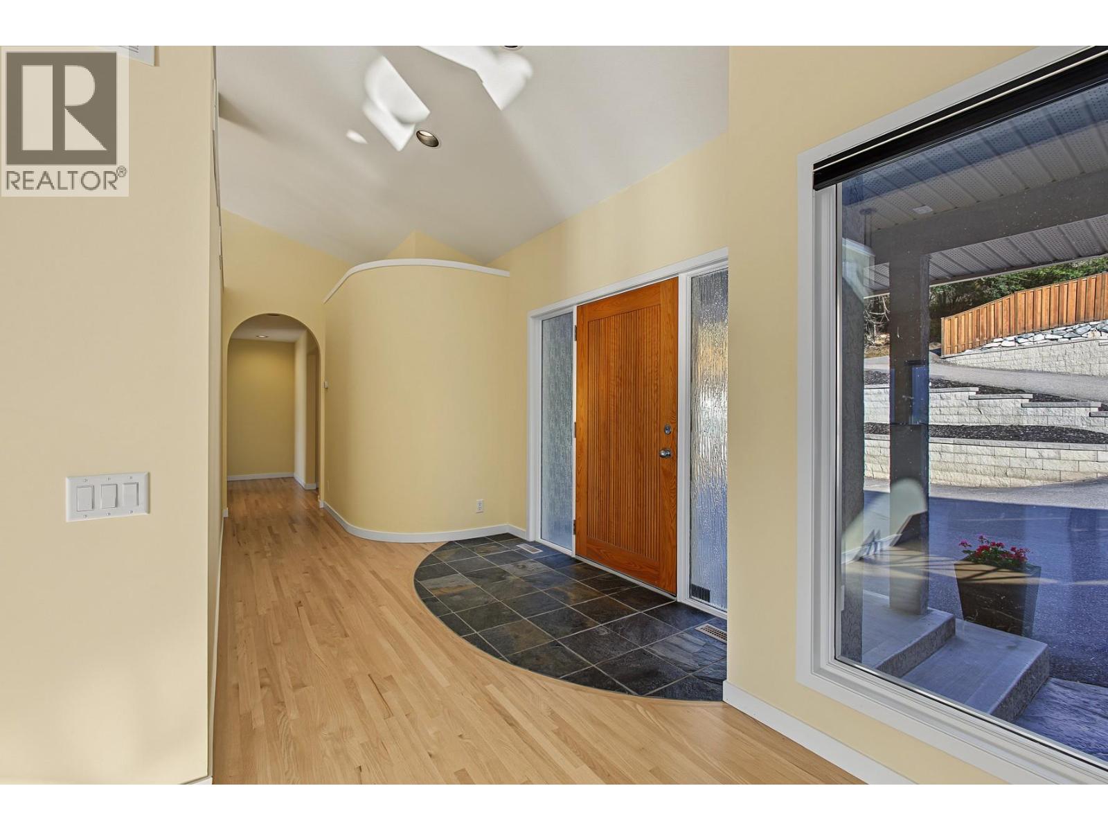13470 Carrs Landing Road, Lake Country