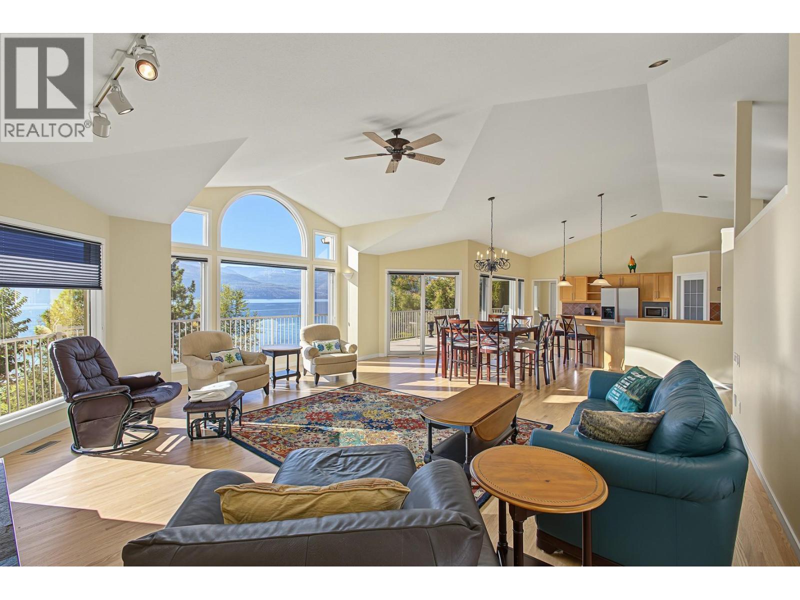13470 Carrs Landing Road, Lake Country