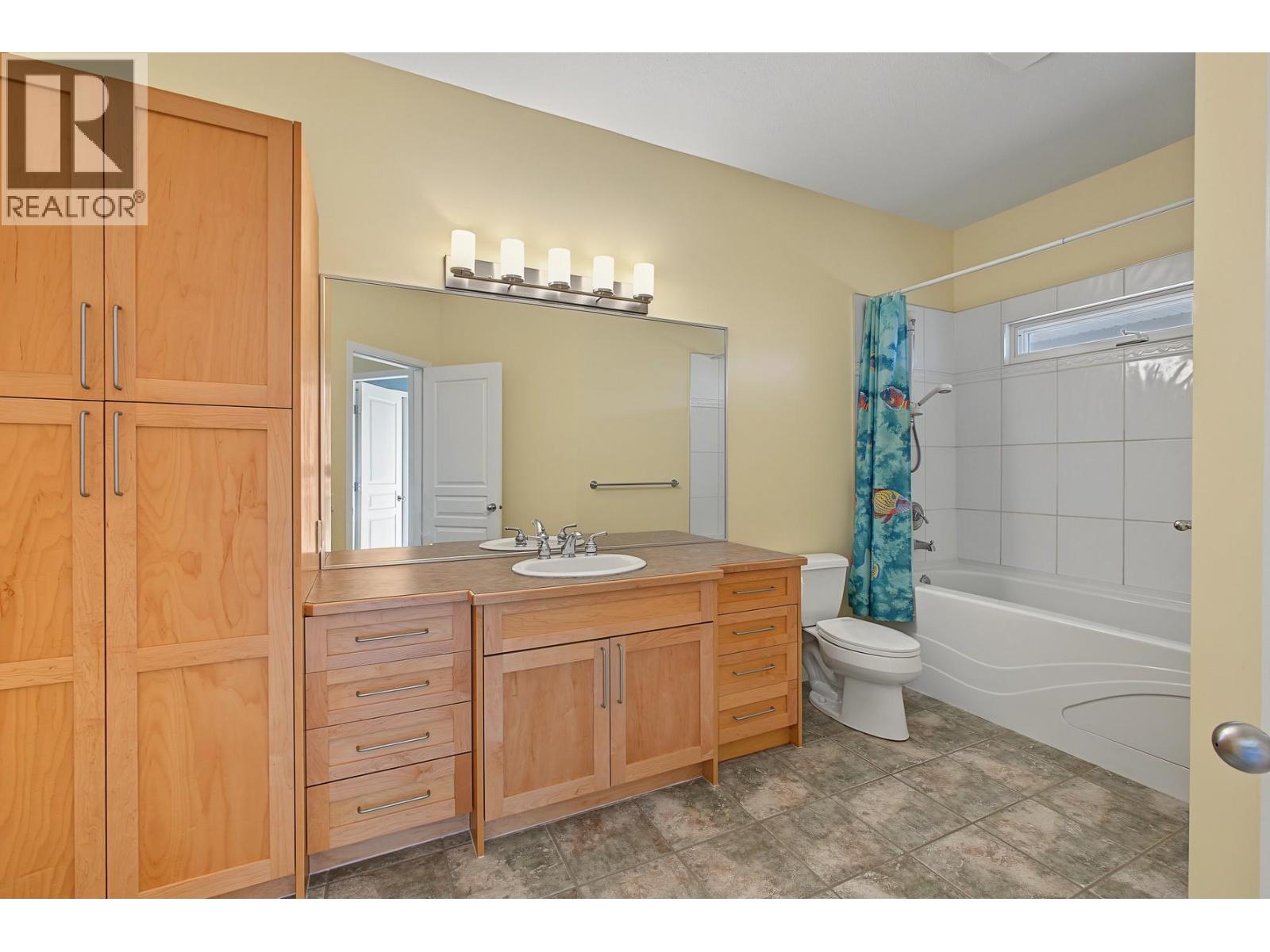 13470 Carrs Landing Road, Lake Country