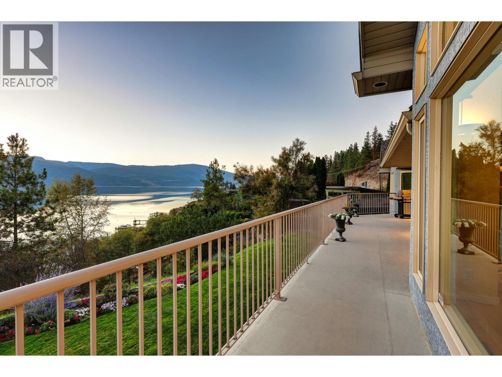 13470 Carrs Landing Road, Lake Country