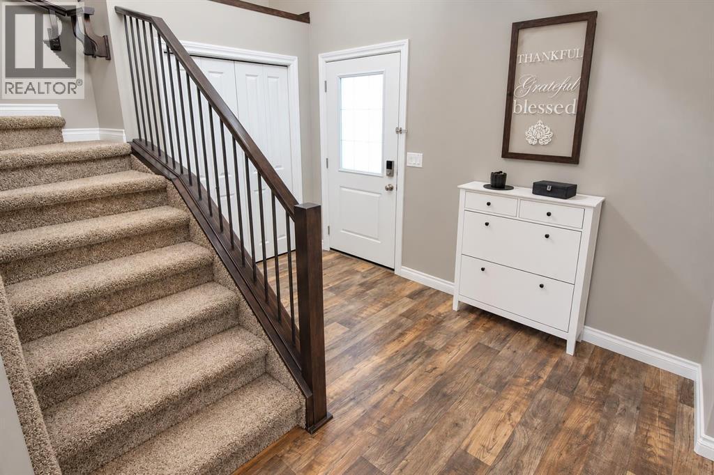 Listing photo – 7 Tory Close, Red Deer