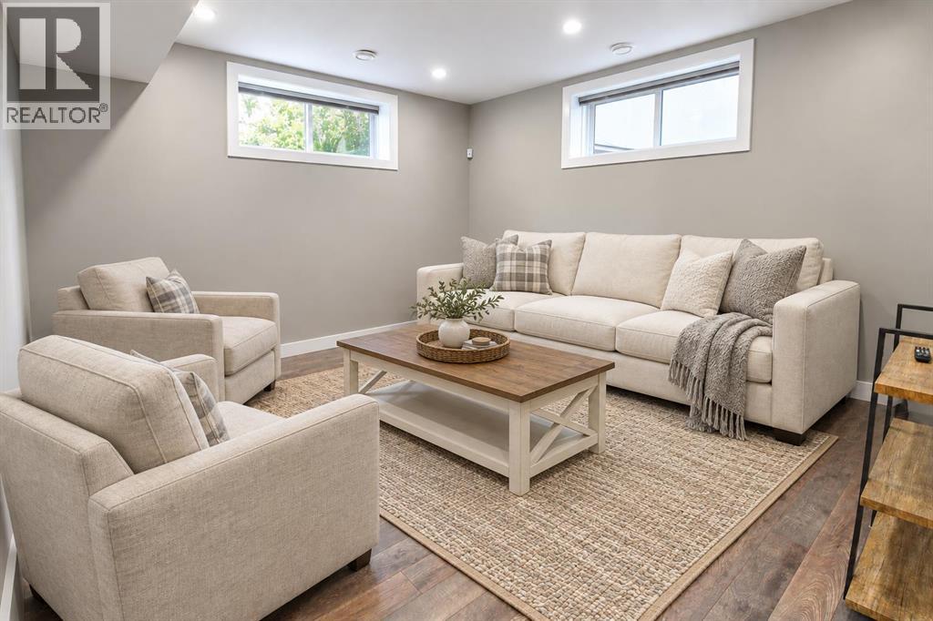 Listing photo – 7 Tory Close, Red Deer